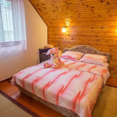 Lara Rooms 자블야크 외부 사진