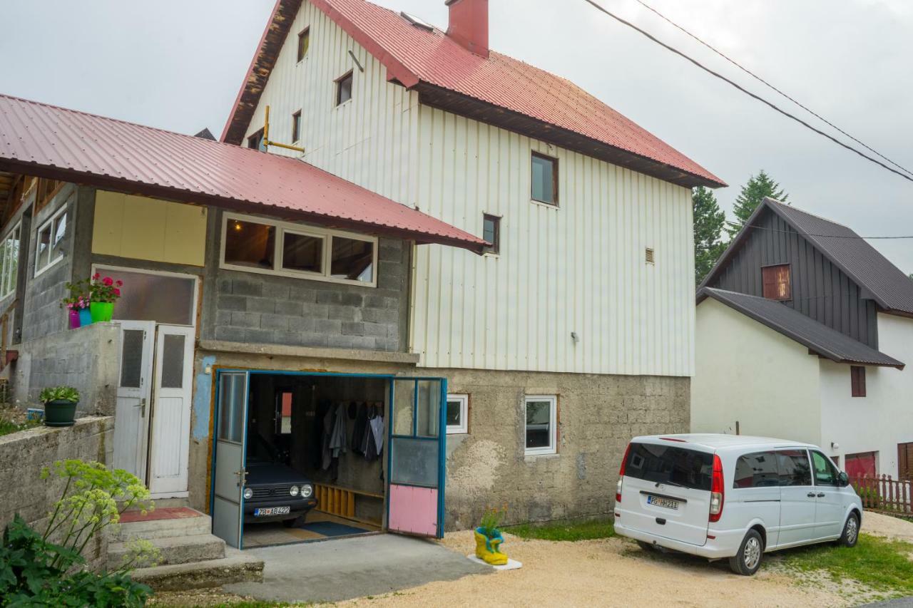 Lara Rooms 자블야크 외부 사진